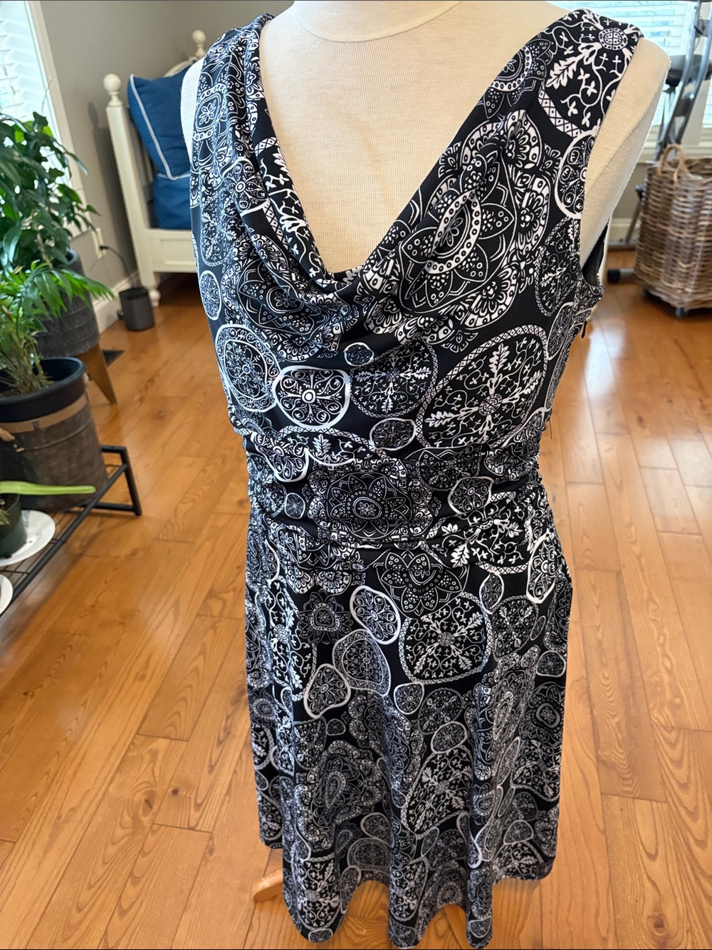 cleo Black & White Medallion Cowl Neck Midi Dress - Picture 2 of 10